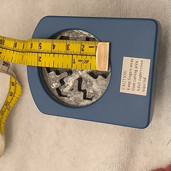 2 Martha Stewart scrapbooking craft paper punch plus one Marvy paper punch - Picture 6 of 6